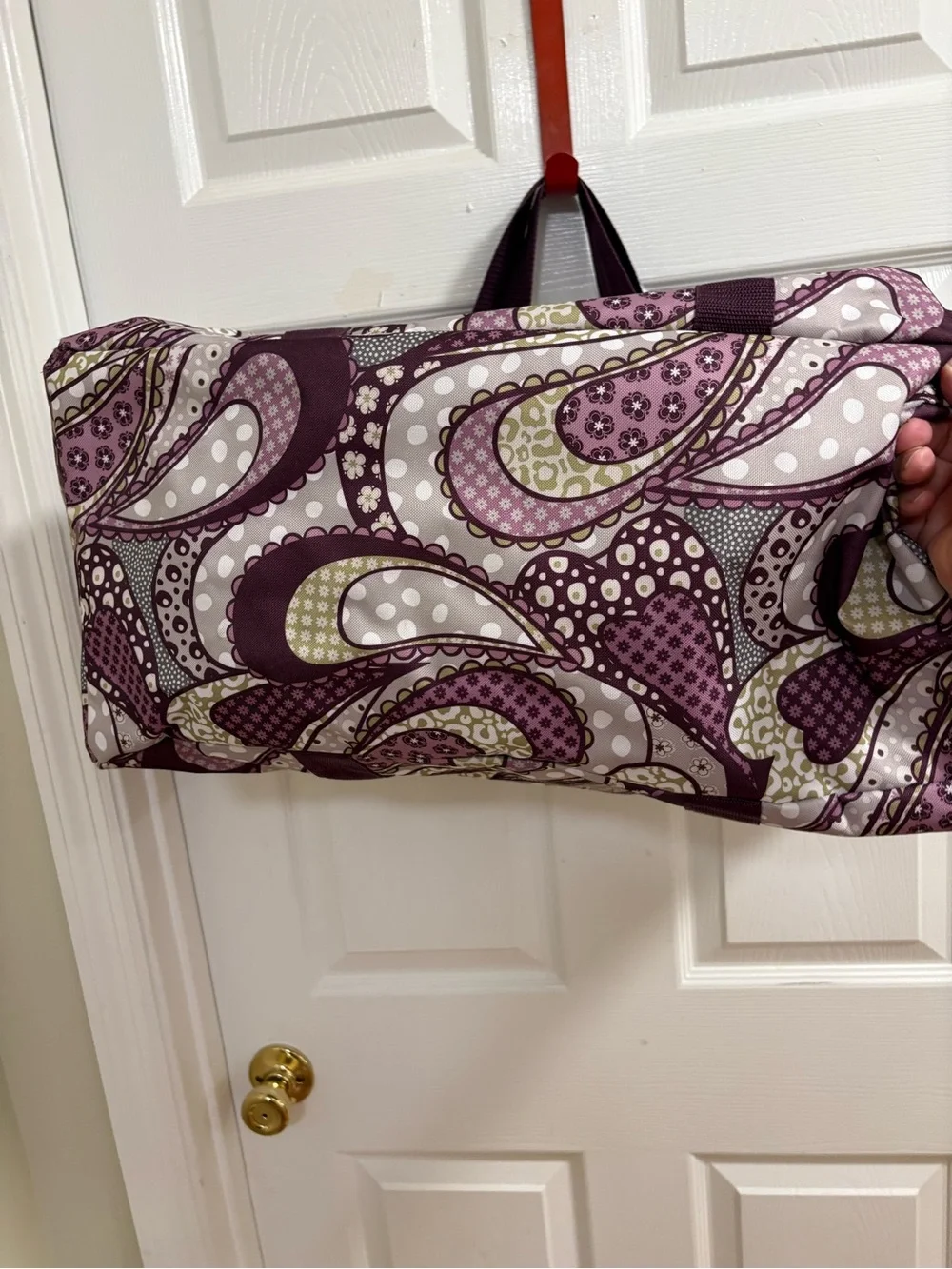 Thirty-one large utility tote in purple paisley pattern